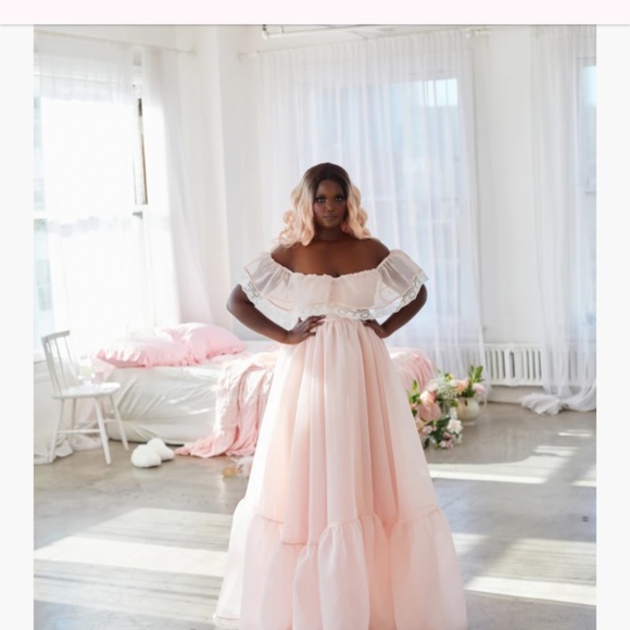 Selkie The Romance Novel dress in Garden Party 1X - Picture 2 of 2